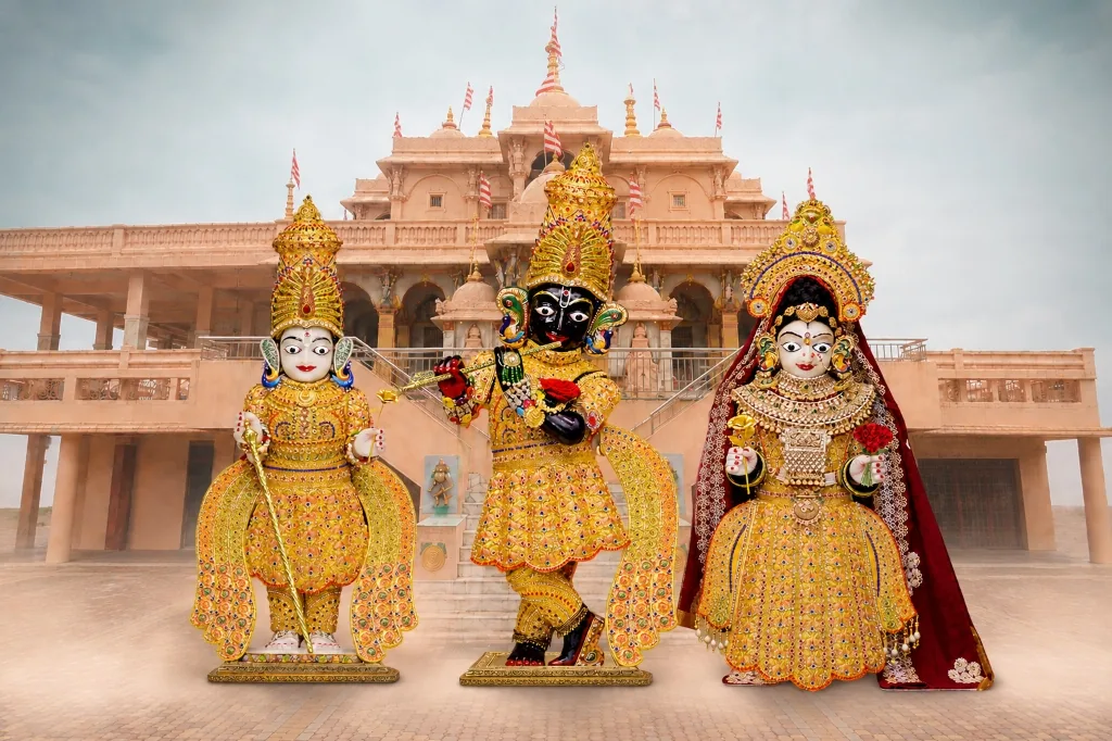 Shree Swaminarayan Mandir, Rampura - Shree Thakorji & Mandir Darshan